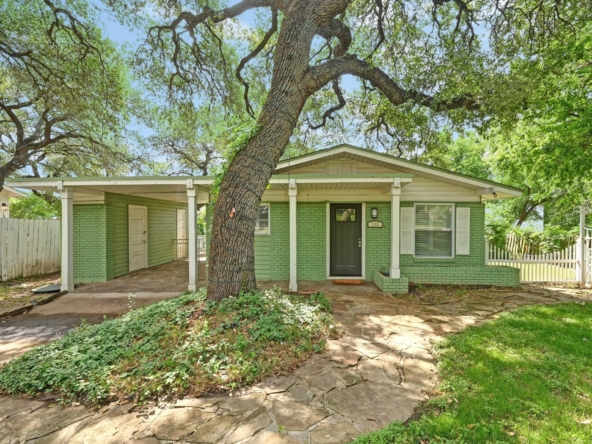 3103_South_Oak_Drive_0002