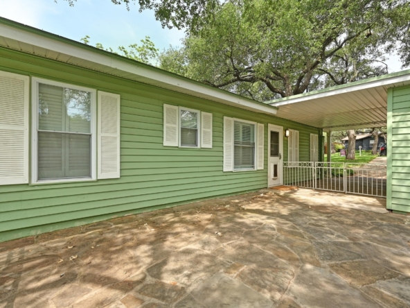 3103_South_Oak_Drive_0021