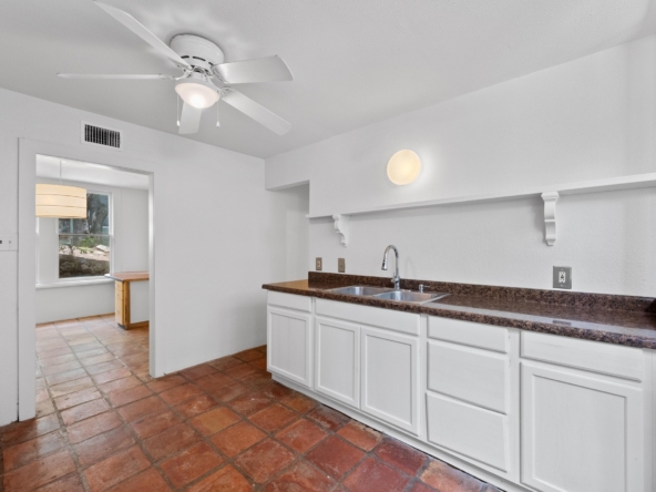 713_Patterson_Avenue_0021