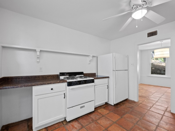 713_Patterson_Avenue_0022