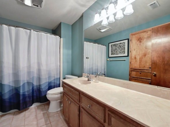 7303_Carlwood_Drive_0026