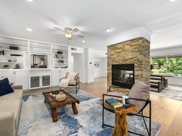 1802 Corona Dr, Austin, TX 78723