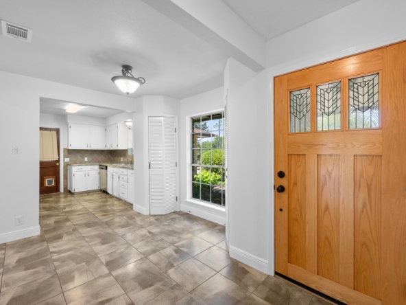8006_Red_Willow_Drive_0008