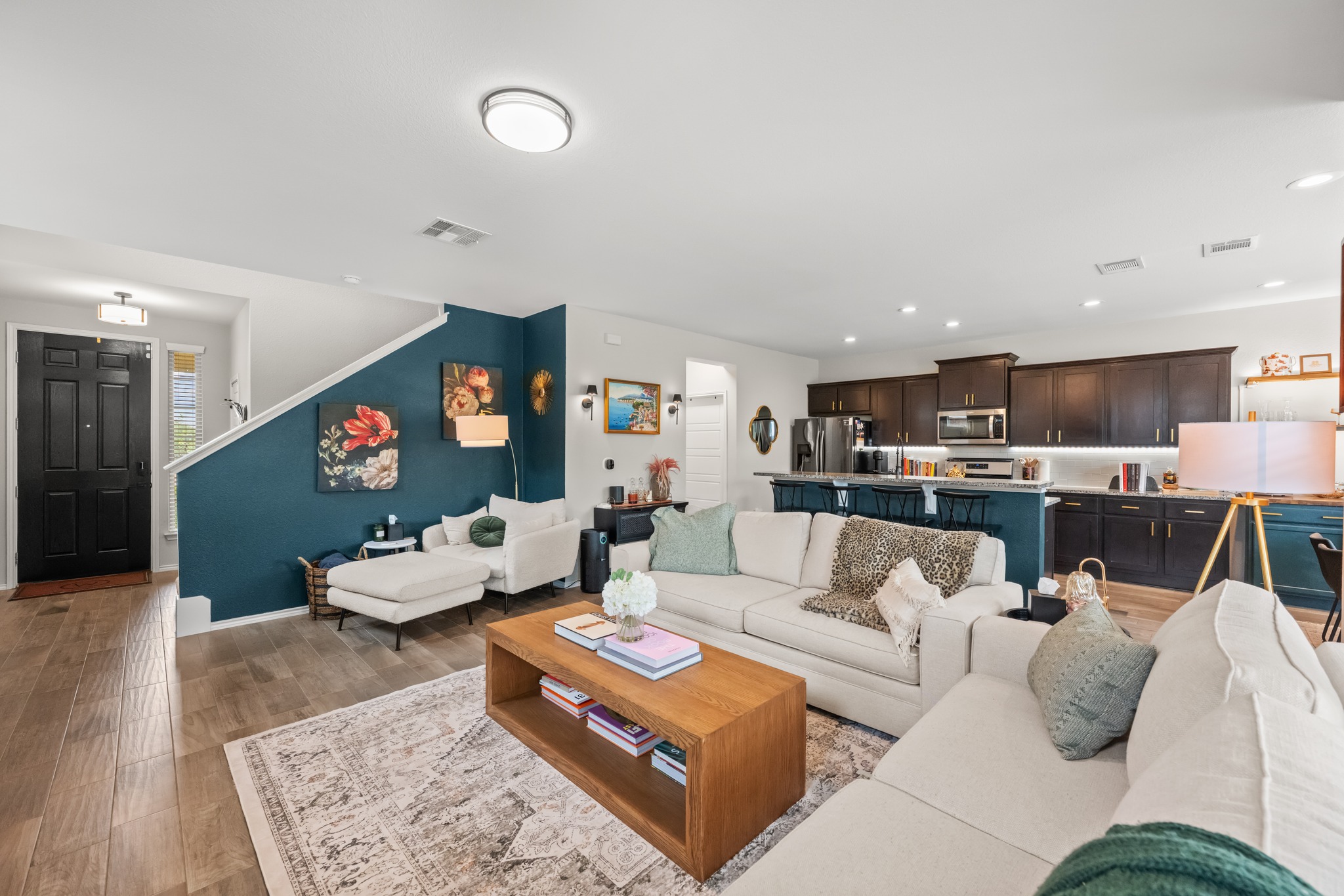 9324 Hunter Ln, Austin, TX 78748
